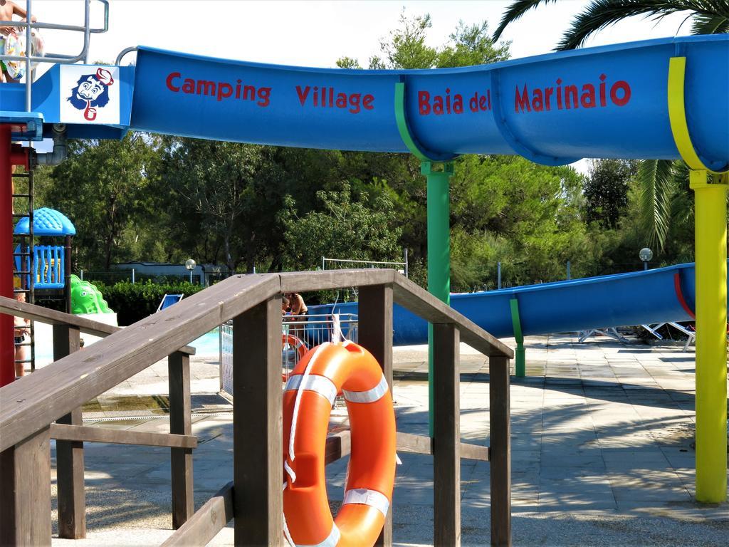 Camping Village Baia Del Marinaio Vada Eksteriør billede